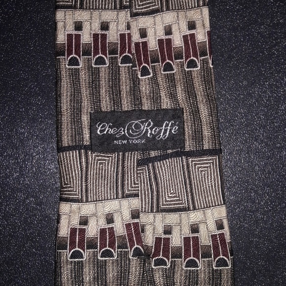 Chez Roffe' Men's 100% Silk Tie - Picture 5 of 8